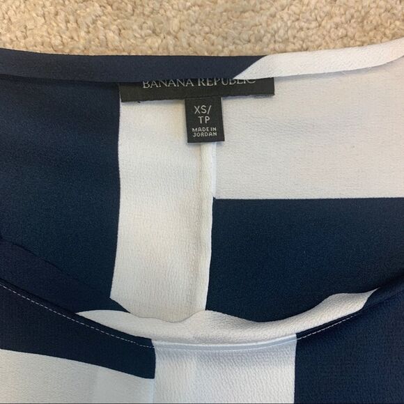 Banana republic short sleeve navy blue white striped front tie blouse Sz XS🇨🇦 - Picture 6 of 11
